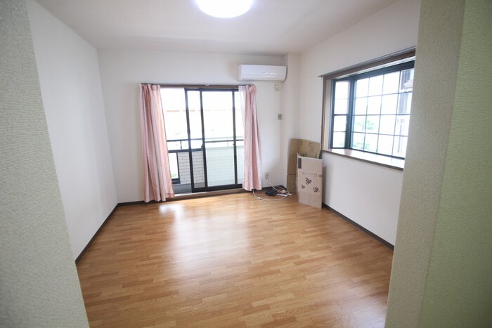 フル－ル甲東園の物件内観写真