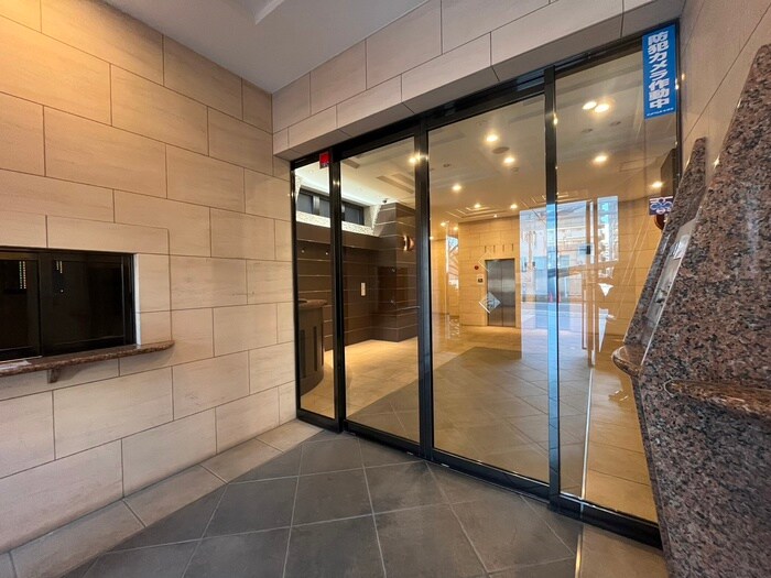 ISM谷町六丁目の物件外観写真