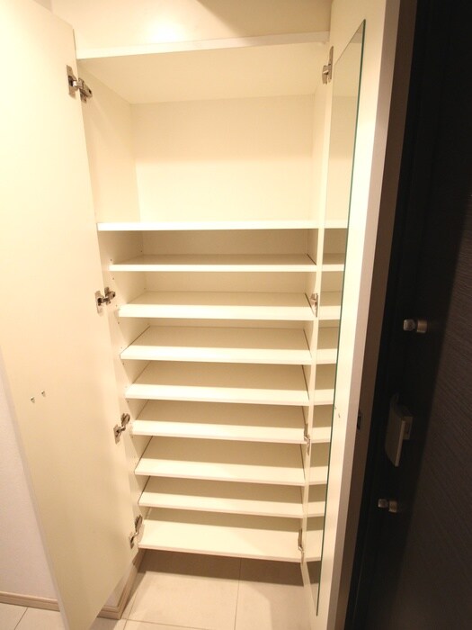 ISM谷町六丁目の物件内観写真