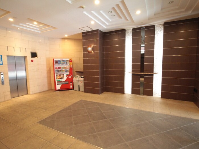 ISM谷町六丁目の物件外観写真