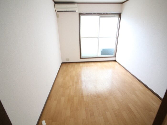 コンフォート桜ヶ丘の物件内観写真