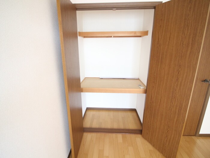 コンフォート桜ヶ丘の物件内観写真