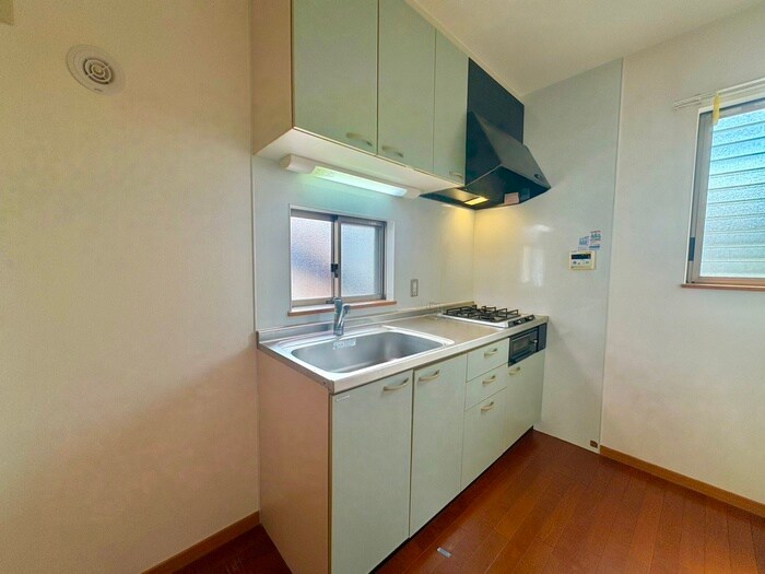 ハイツクレストの物件内観写真