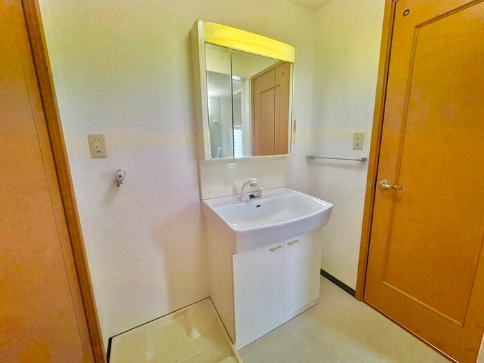 ハイツクレストの物件内観写真