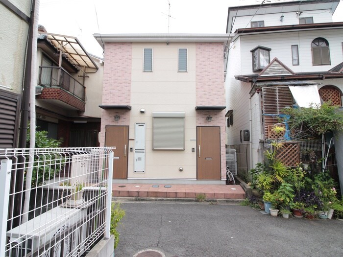 ハイツクレストの物件外観写真