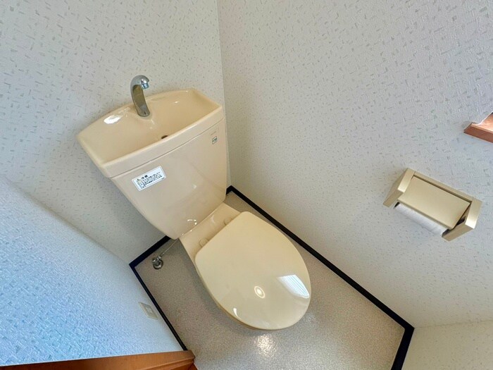 ハイツクレストの物件内観写真