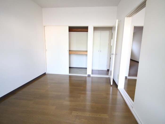 ヴァンベ－ル青山の物件内観写真