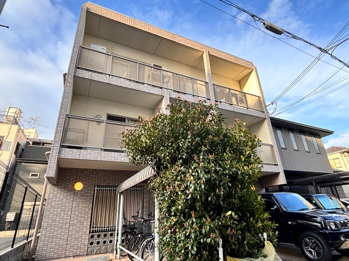 ジュノ－Ⅲの物件外観写真