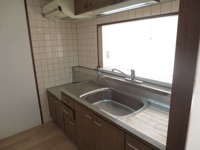 ルミエール西取石の物件内観写真