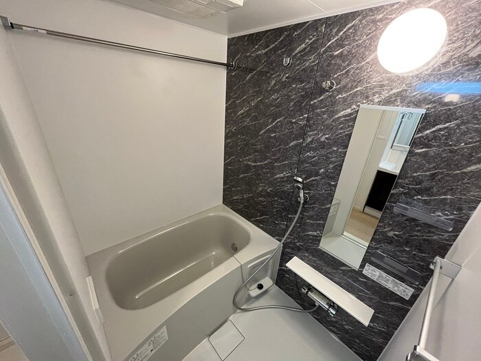 パルテール八尾の物件内観写真