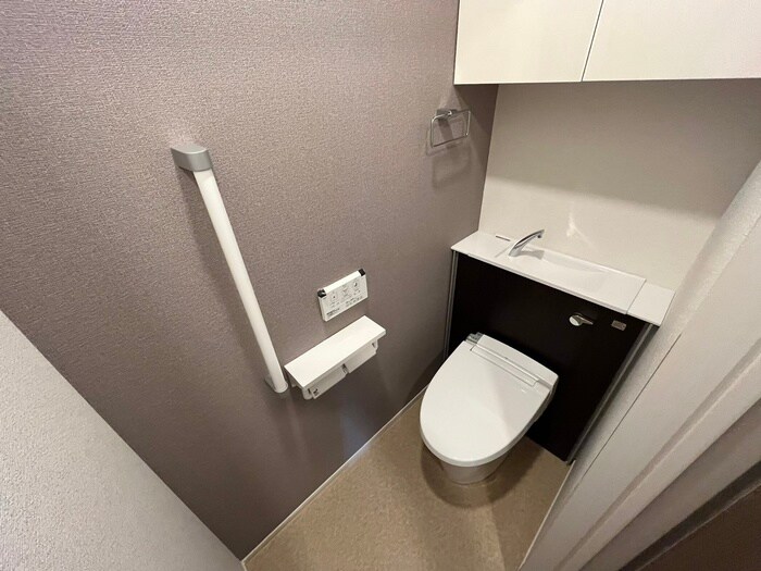 パルテール八尾の物件内観写真