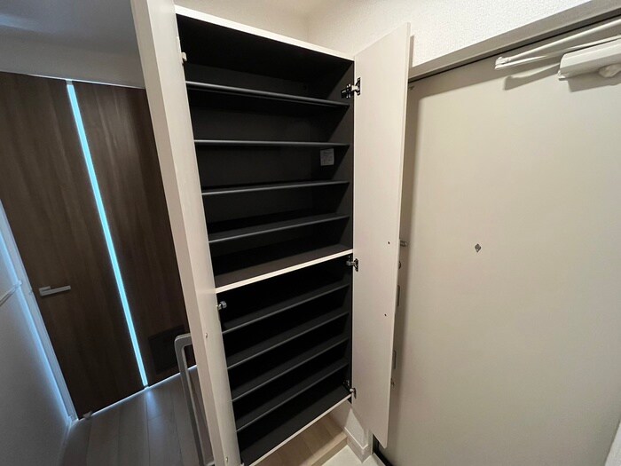 パルテール八尾の物件内観写真