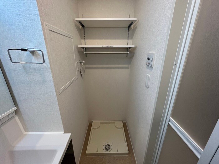 パルテール八尾の物件内観写真