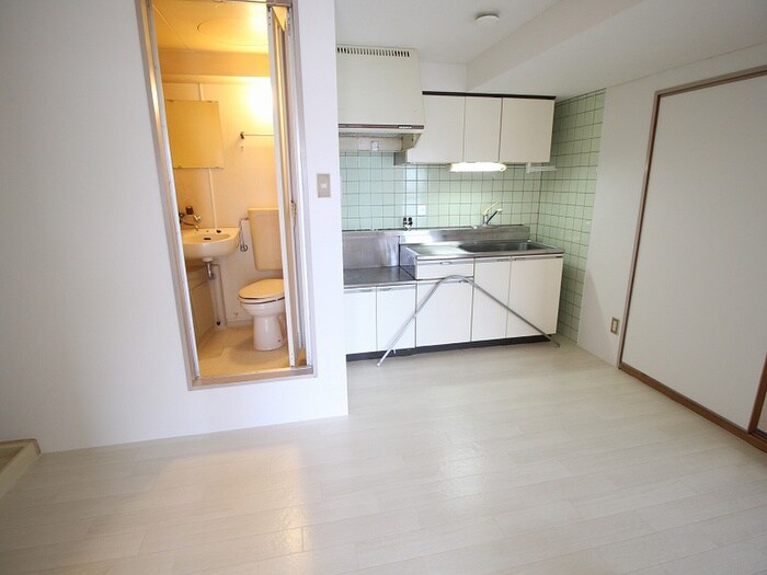 香里ロイヤルプラザの物件内観写真