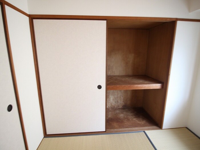 香里ロイヤルプラザの物件内観写真