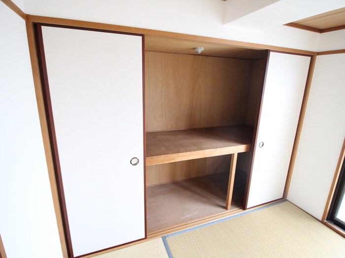 香里ロイヤルプラザの物件内観写真