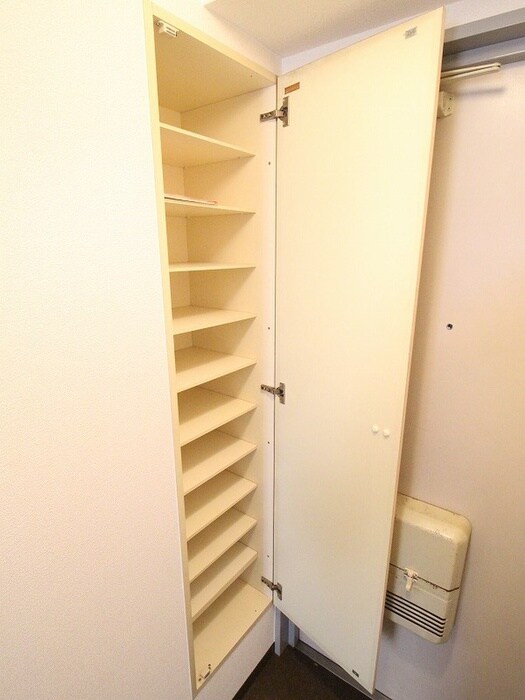 香里ロイヤルプラザの物件内観写真