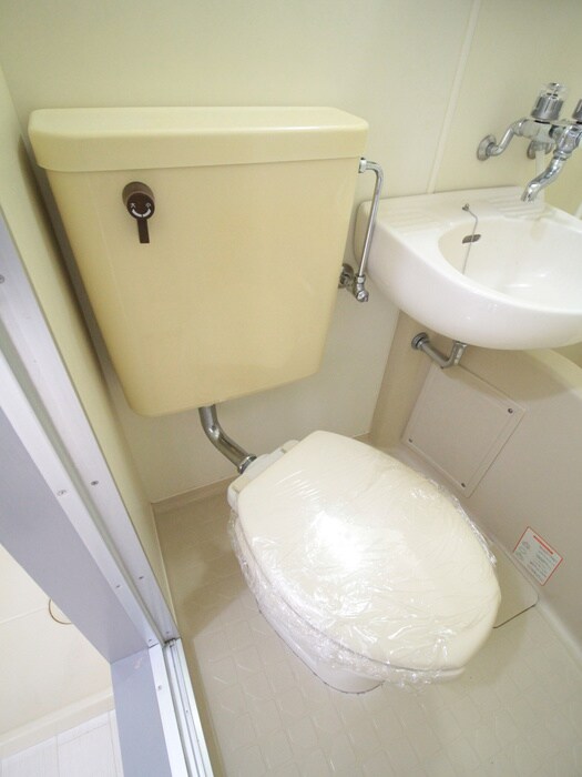 香里ロイヤルプラザの物件内観写真