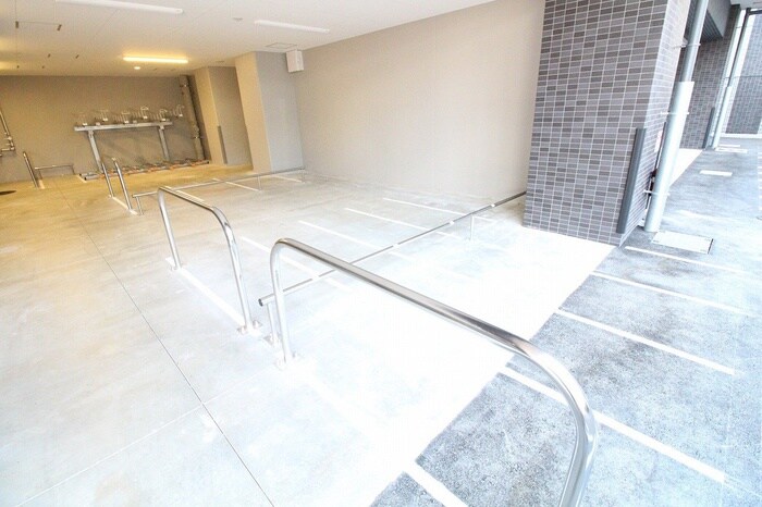 ｴｽﾘｰﾄﾞ神戸兵庫駅ﾏﾘｰﾅｽｸｴｱ(305)の物件外観写真