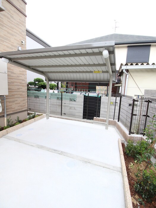 クレースト忠岡の物件外観写真