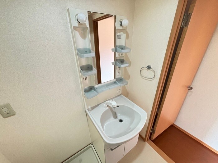 グランディ－ルの物件内観写真