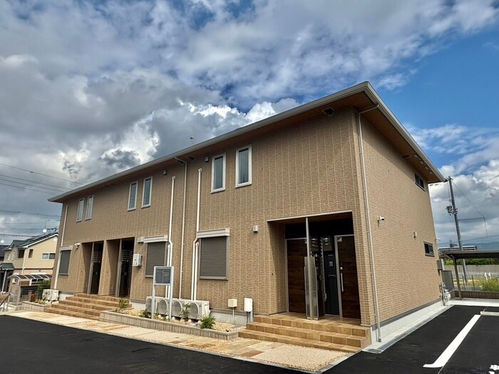 メゾンソレイユの物件外観写真