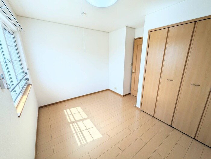 カ－サグラシオッソの物件内観写真