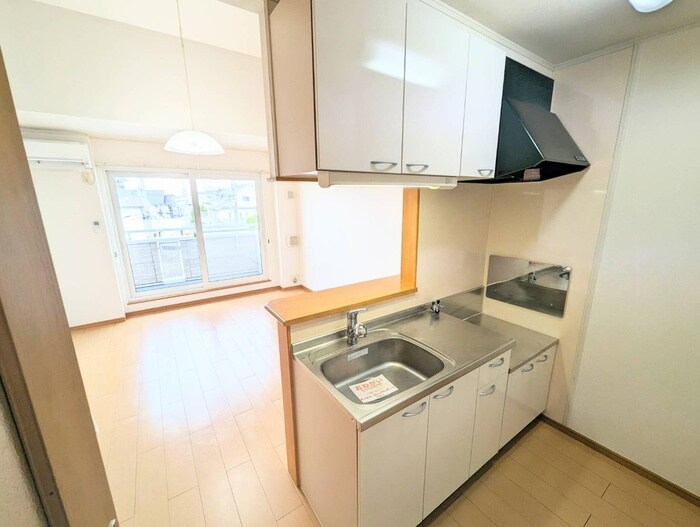 カ－サグラシオッソの物件内観写真