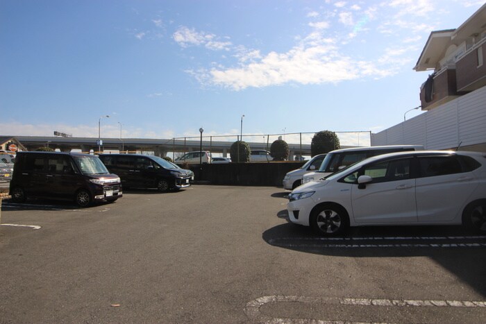 カ－サグラシオッソの物件外観写真