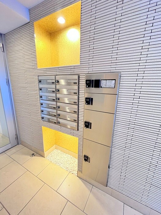 ボンジュール東山の物件外観写真