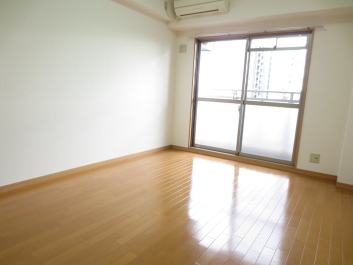 ロ－タリ－マンション長田東の物件内観写真