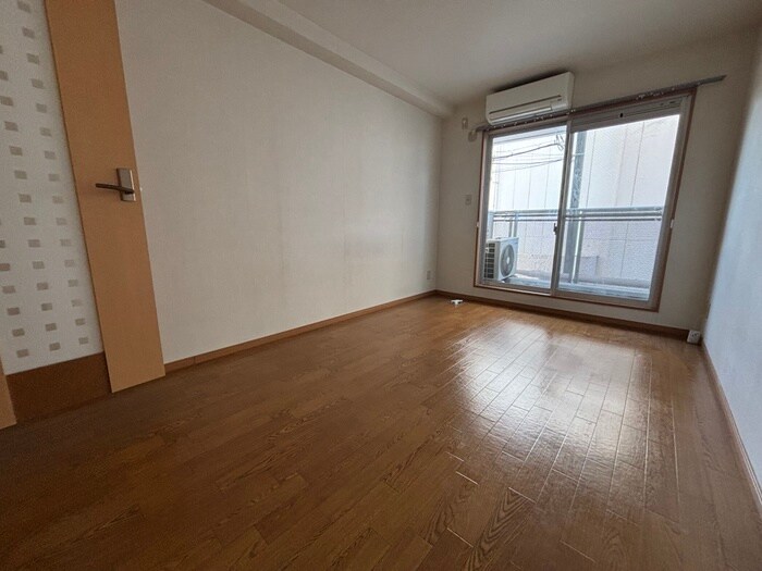 アルティスタ東向日の物件内観写真