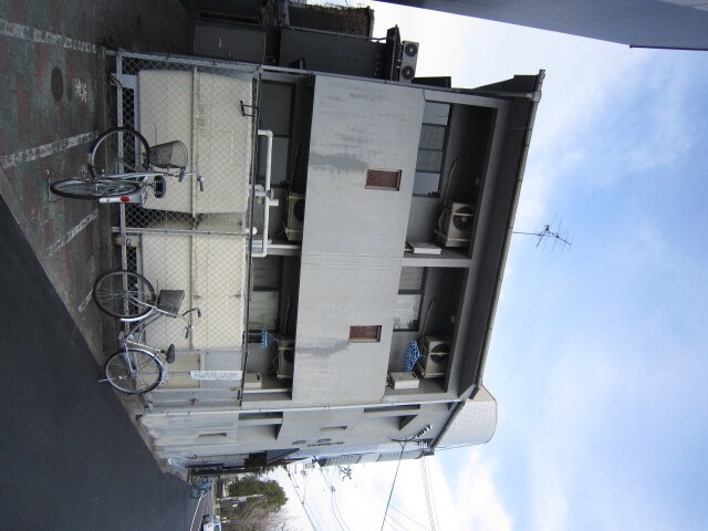 コ－ポラス光明の物件外観写真