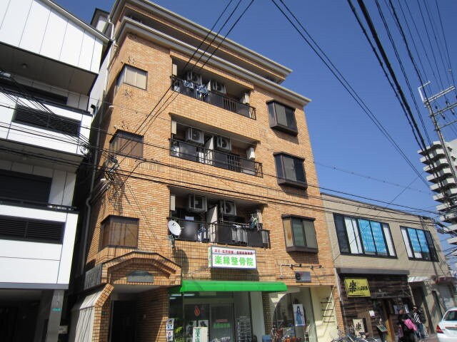 ルエーテ２０の物件外観写真