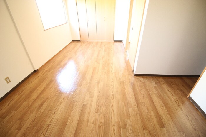 ルエーテ２０の物件内観写真