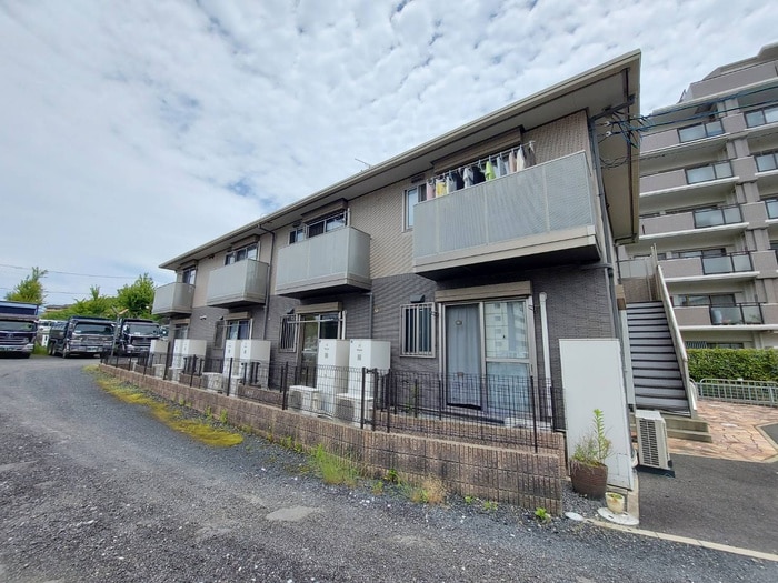 ピア　グランディールの物件外観写真