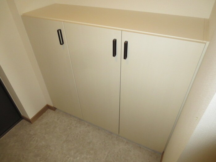 ﾚｼﾞﾃﾞﾝｽ桃山台ＢＩＫＥＮの物件内観写真