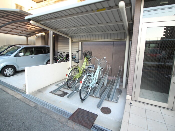 ハピネス浦江の物件外観写真