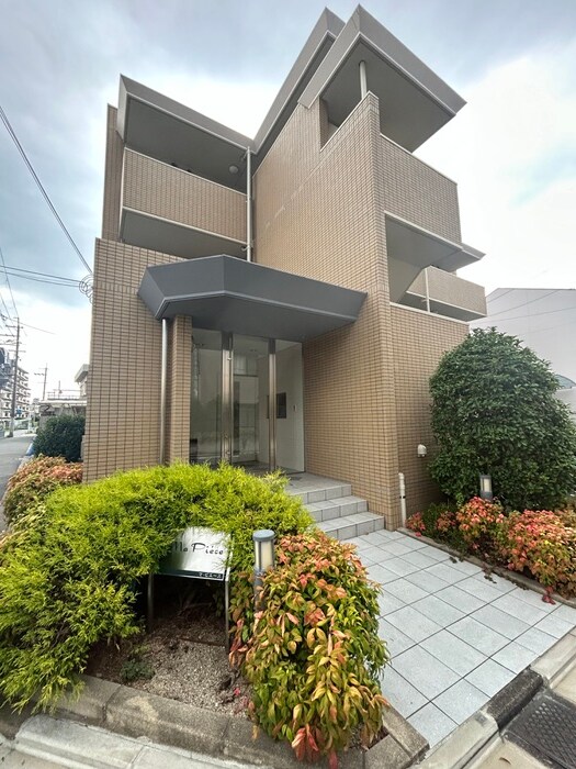 マ・ピエ－スの物件外観写真