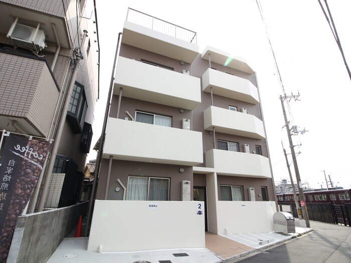 Ｔ．ｃｈｌｏｅ石橋駅前の物件外観写真