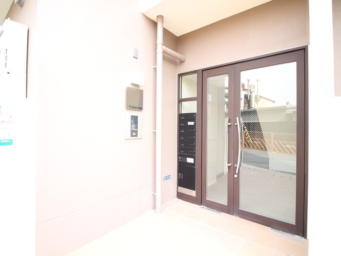 Ｔ．ｃｈｌｏｅ石橋駅前の物件外観写真
