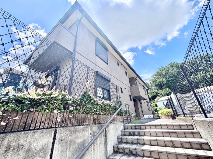 ブランカ香里園の物件外観写真