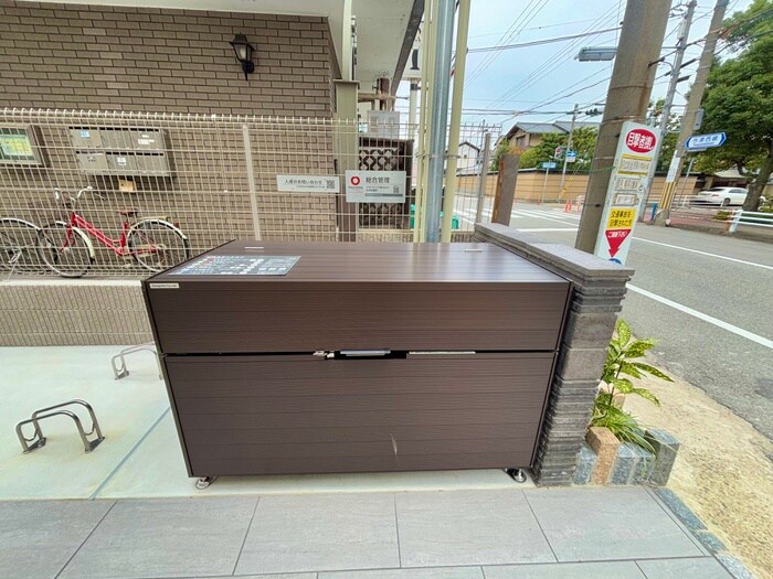 Crystal Court西宮北口の物件外観写真