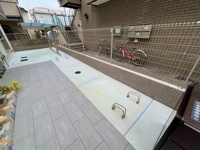 Crystal Court西宮北口の物件外観写真