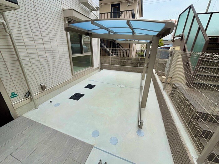 Crystal Court西宮北口の物件外観写真