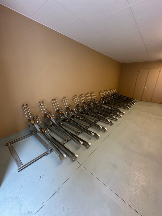 コスモ釣鐘町の物件外観写真