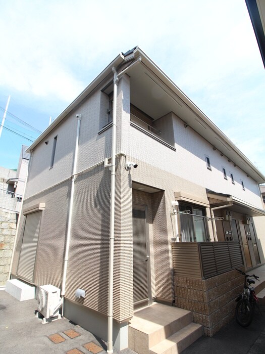 グラシア山本通Ⅱの物件外観写真