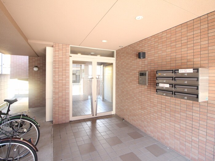 マ・メゾン加美の物件外観写真