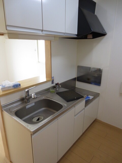 ウエストイリ－デⅡの物件内観写真