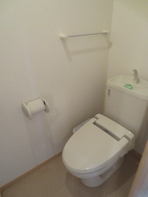 ウエストイリ－デⅡの物件内観写真